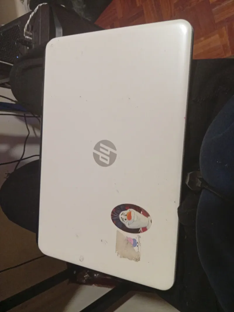 Portátil HP Negro y Blanco afbeelding 2