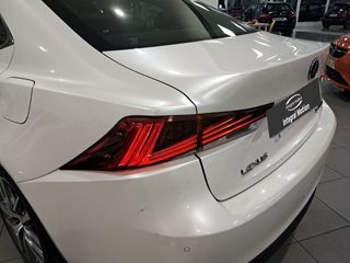 Lexus IS 2.5 300h Business