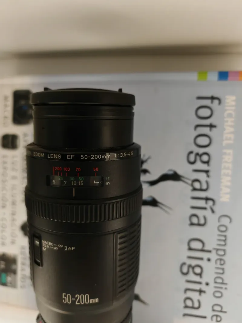 Canon EF 50-200mm 3.5-4.5 + Tamron AF 2x afbeelding 3