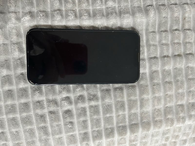 iPhone 13 Azul Marino afbeelding 2