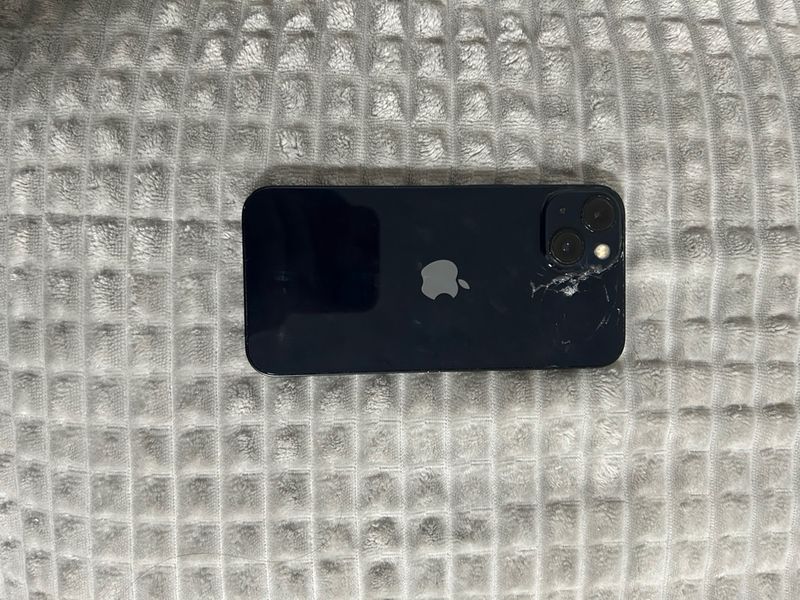 iPhone 13 Azul Marino afbeelding 4