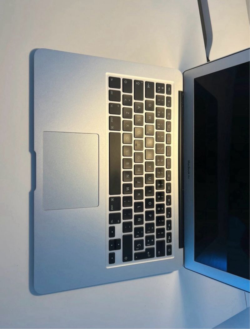 MacBook Air 2017 Plata afbeelding 3