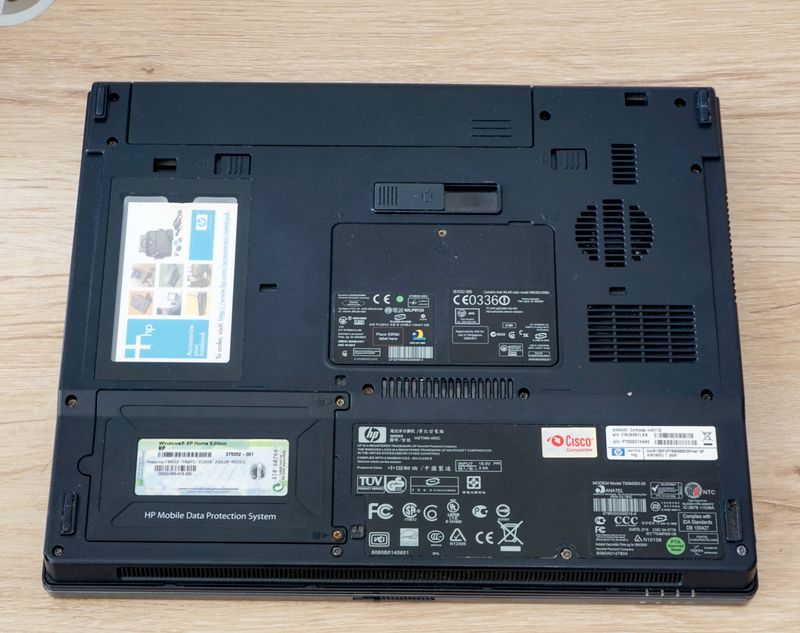 Portátil HP Compaq nx6110 afbeelding 3