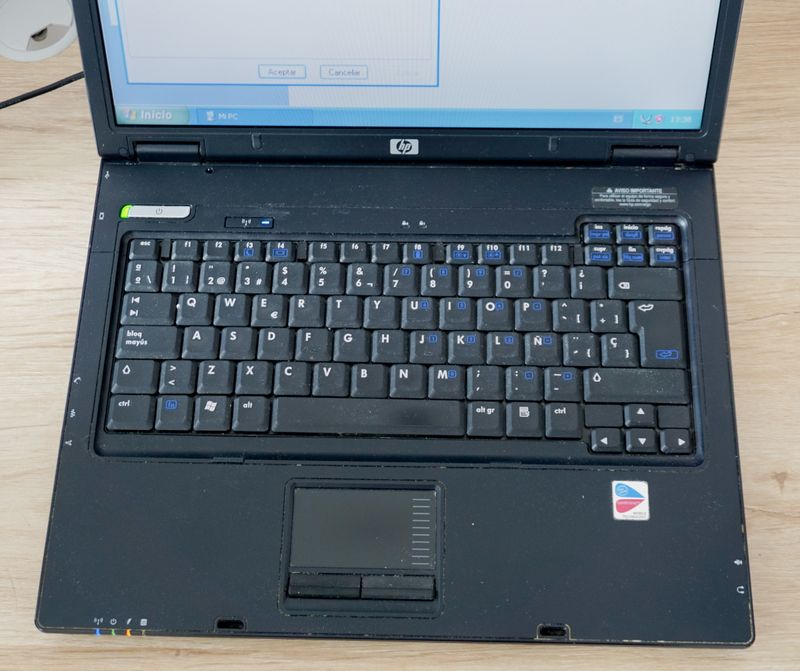 Portátil HP Compaq nx6110 afbeelding 4