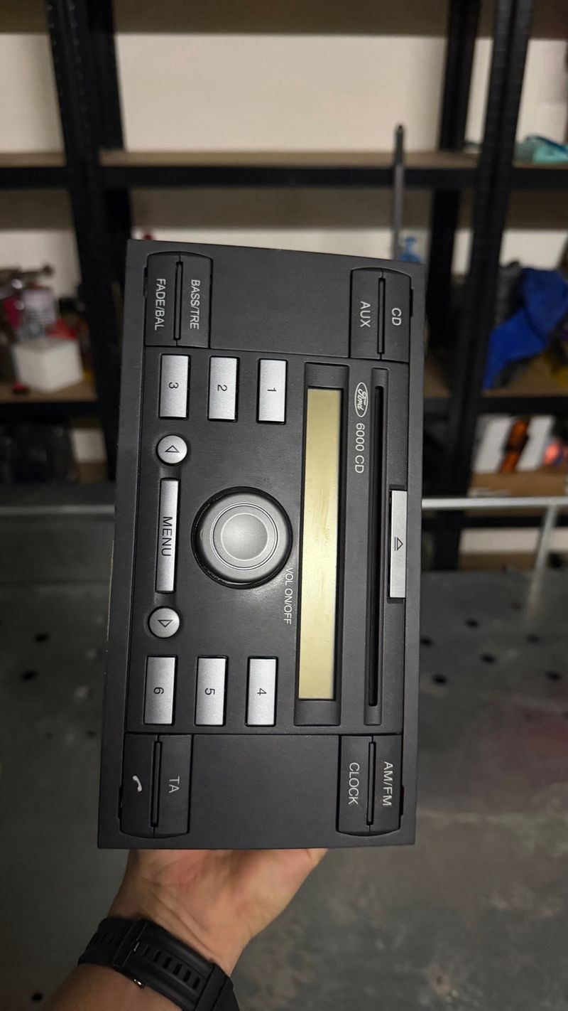 Radio Ford 6000 CD afbeelding 2