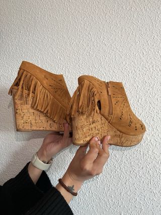 Botines verano plataforma camel