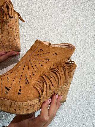 Botines verano plataforma camel