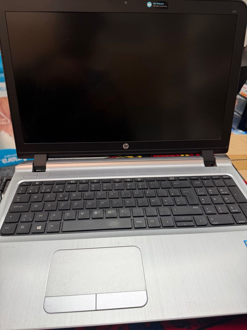 Portátil HP 450 G3 i5-6200u 4GB 15.6