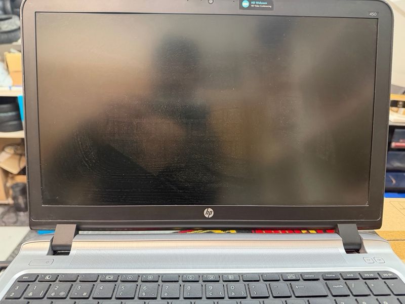 Portátil HP 450 G3 i5-6200u 4GB 15.6 afbeelding 5