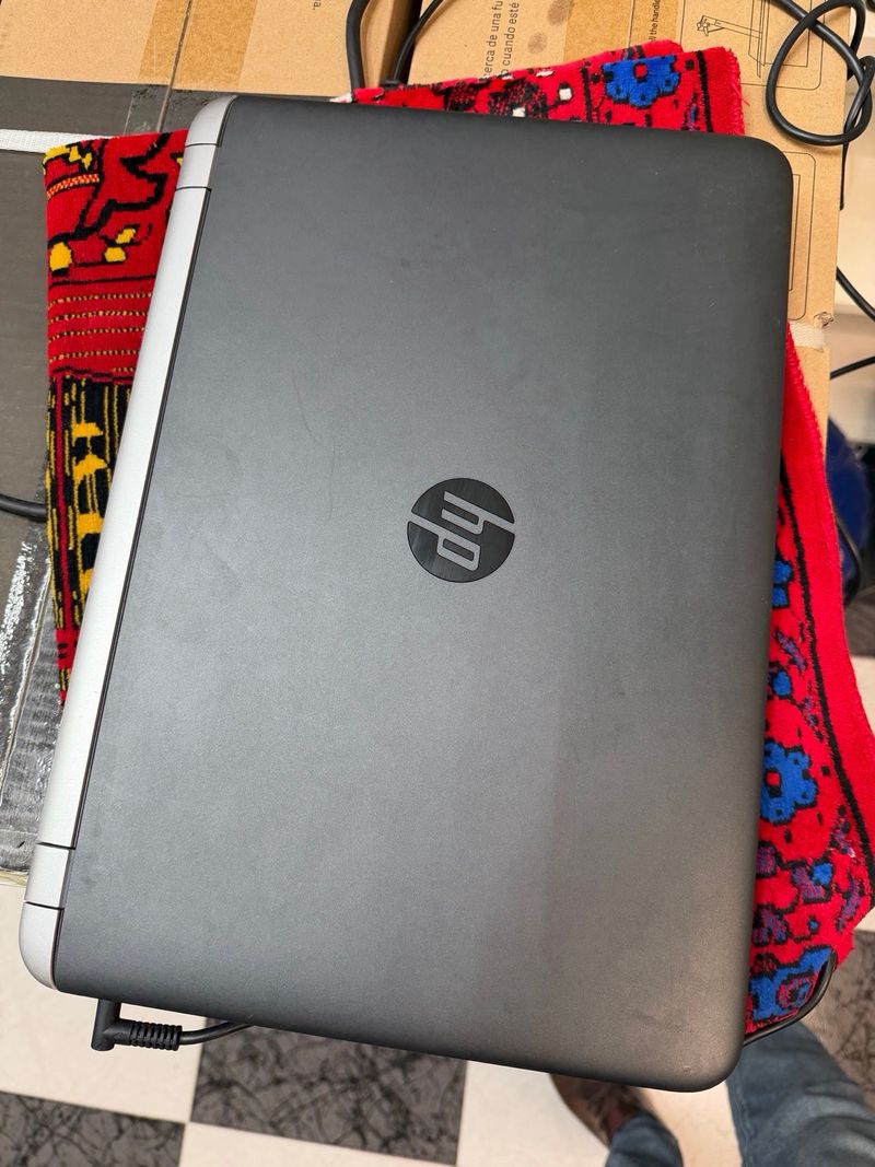 Portátil HP 450 G3 i5-6200u 4GB 15.6 afbeelding 8