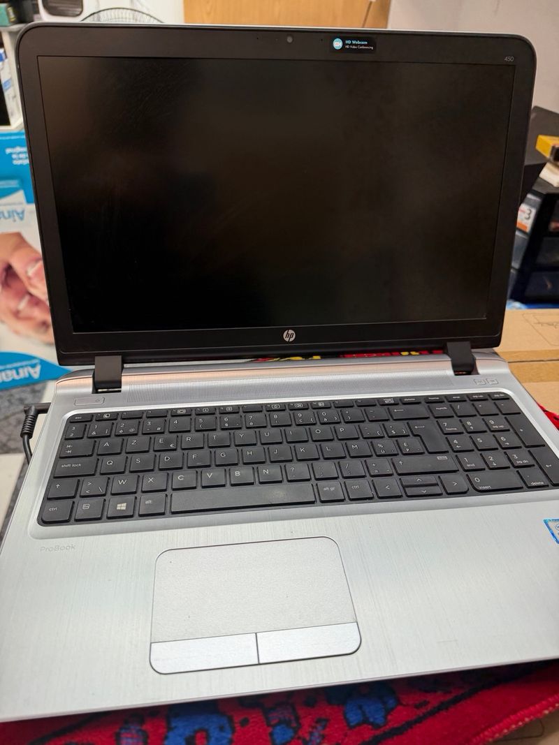 Portátil HP 450 G3 i5-6200u 4GB 15.6 afbeelding 4