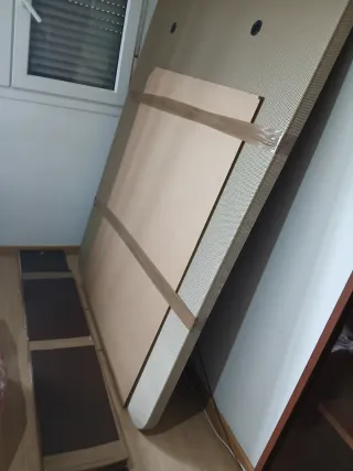 Canapé abatible desmontado