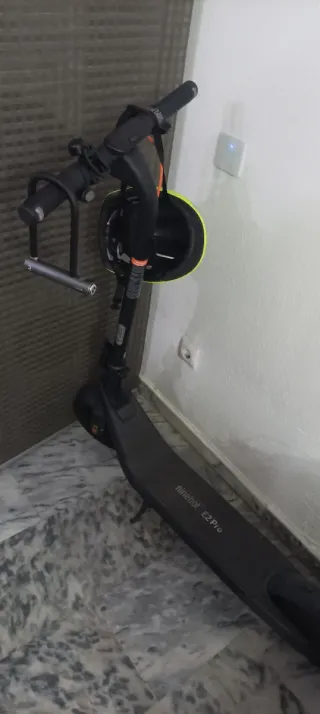 Patinete Eléctrico + Casco + Candado