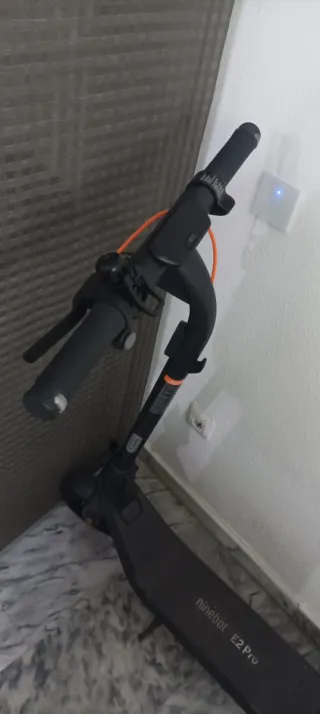 Patinete Eléctrico + Casco + Candado