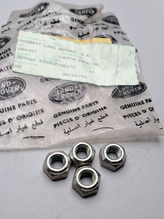 ERR597 4 x Tuercas colector Land Rover ERR597