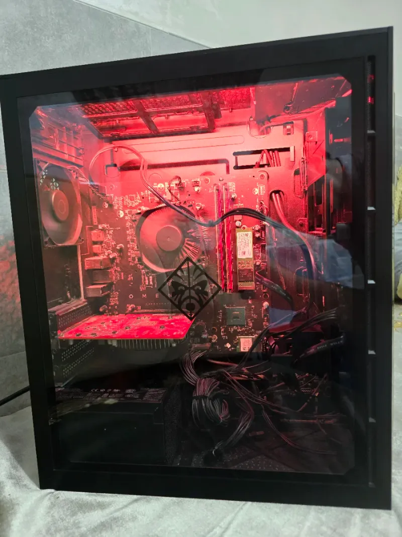 HP Omen Gaming i5 8ª Gen GTX 1050 Ti 16GB RAM SSD afbeelding 2
