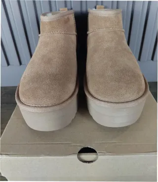 Stivali UGG Taglia 40 Marroni