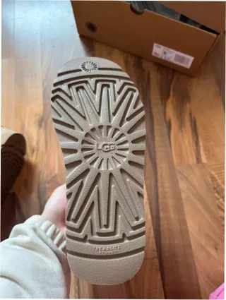 Stivali UGG Taglia 40 Beige/Marrone