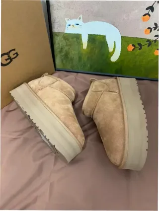 Stivali UGG Taglia 40 Marroni