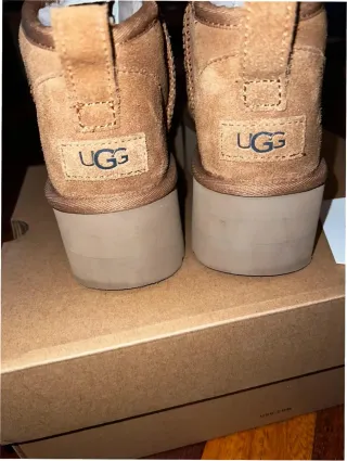 Stivali UGG Taglia 40 Marroni