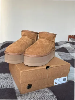 Stivali UGG Taglia 40 Marroni