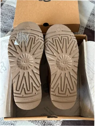 Stivali UGG Taglia 40 Marroni