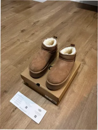 Stivali UGG Taglia 40 Marroni