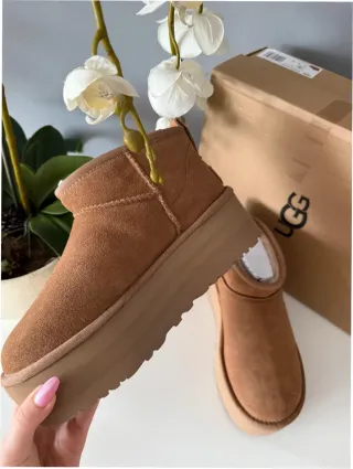Stivali UGG Taglia 40 Marroni