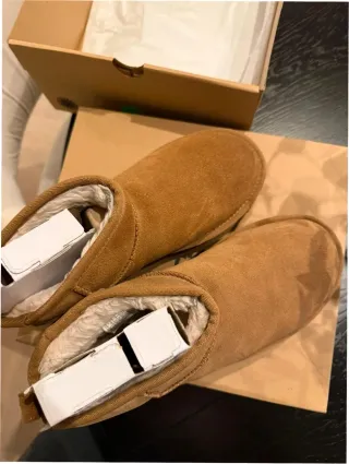 Stivali UGG Taglia 40 Marroni