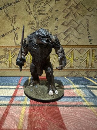 Figura de plomo número 119 Troll con armadura LOTR