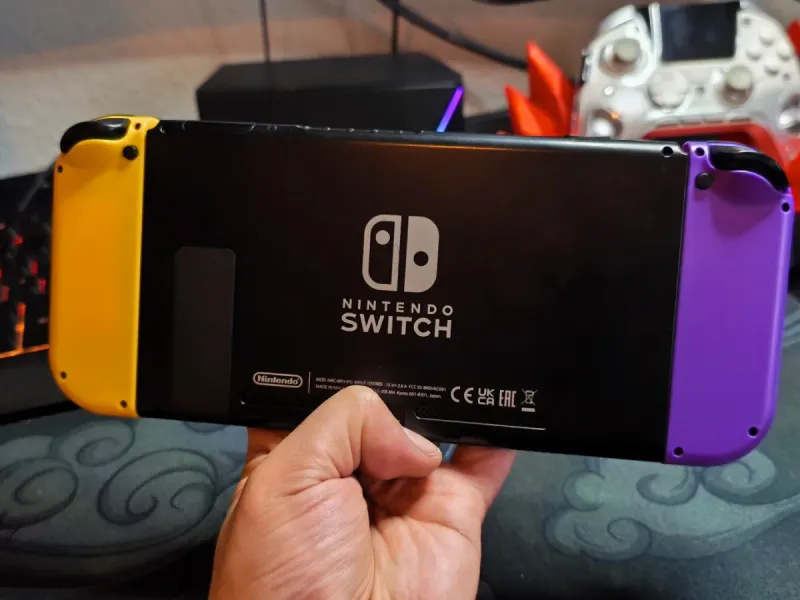 Nintendo Switch V2 2018 Morado/Amarillo + Dock+joy afbeelding 4