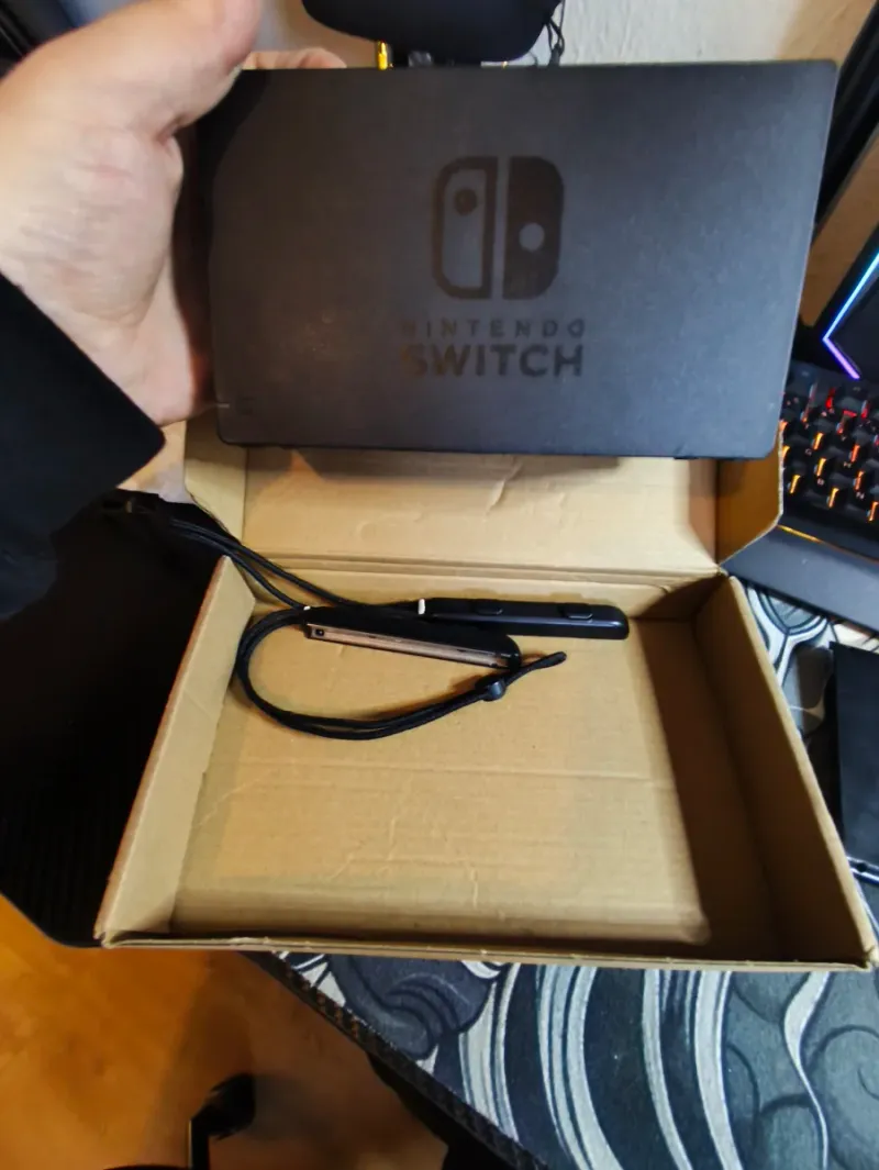 Nintendo Switch V2 2018 Morado/Amarillo + Dock+joy afbeelding 7