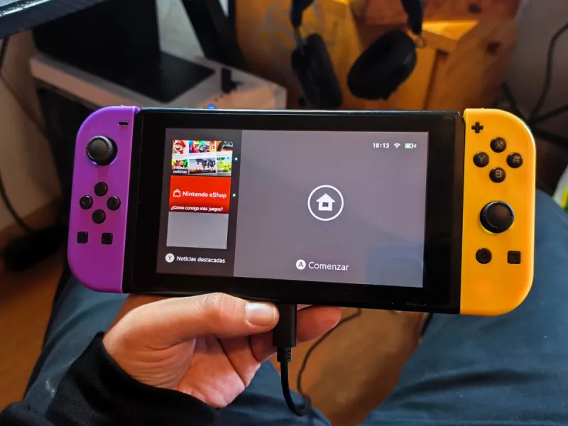 Nintendo Switch V2 2018 Morado/Amarillo + Dock+joy afbeelding 8