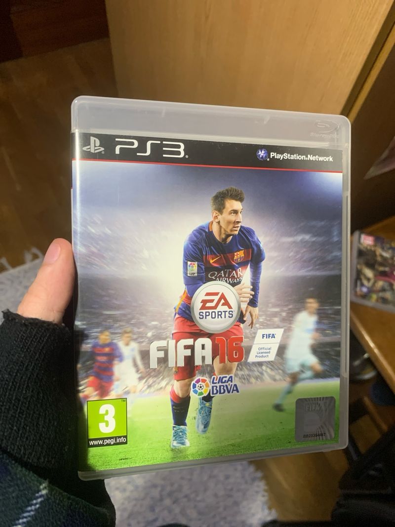 Lote Juegos PS3: FIFA 16, Far Cry 4, AC3 afbeelding 5