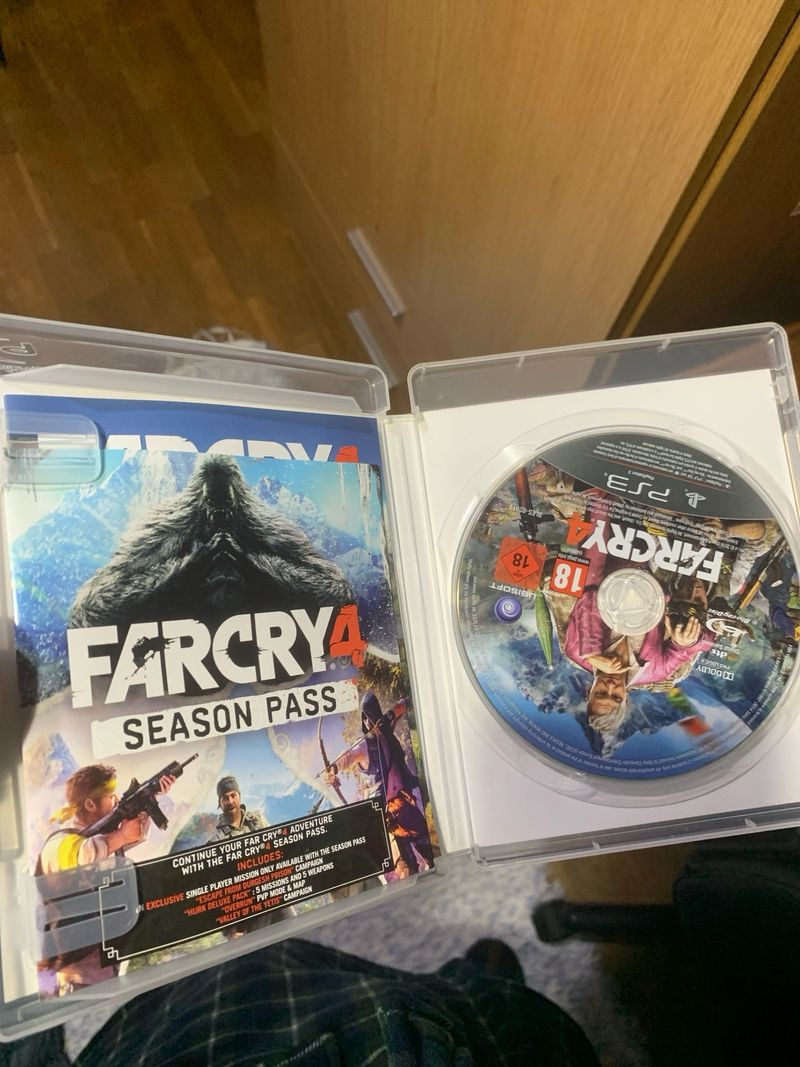 Lote Juegos PS3: FIFA 16, Far Cry 4, AC3 afbeelding 4