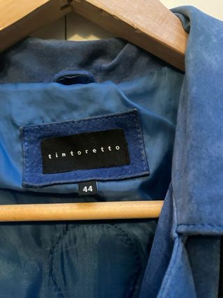 Cazadora ante con aplicaciones