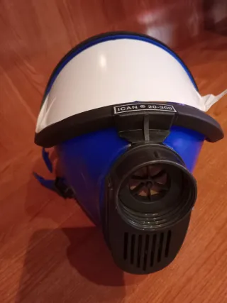 Máscara de protección azul