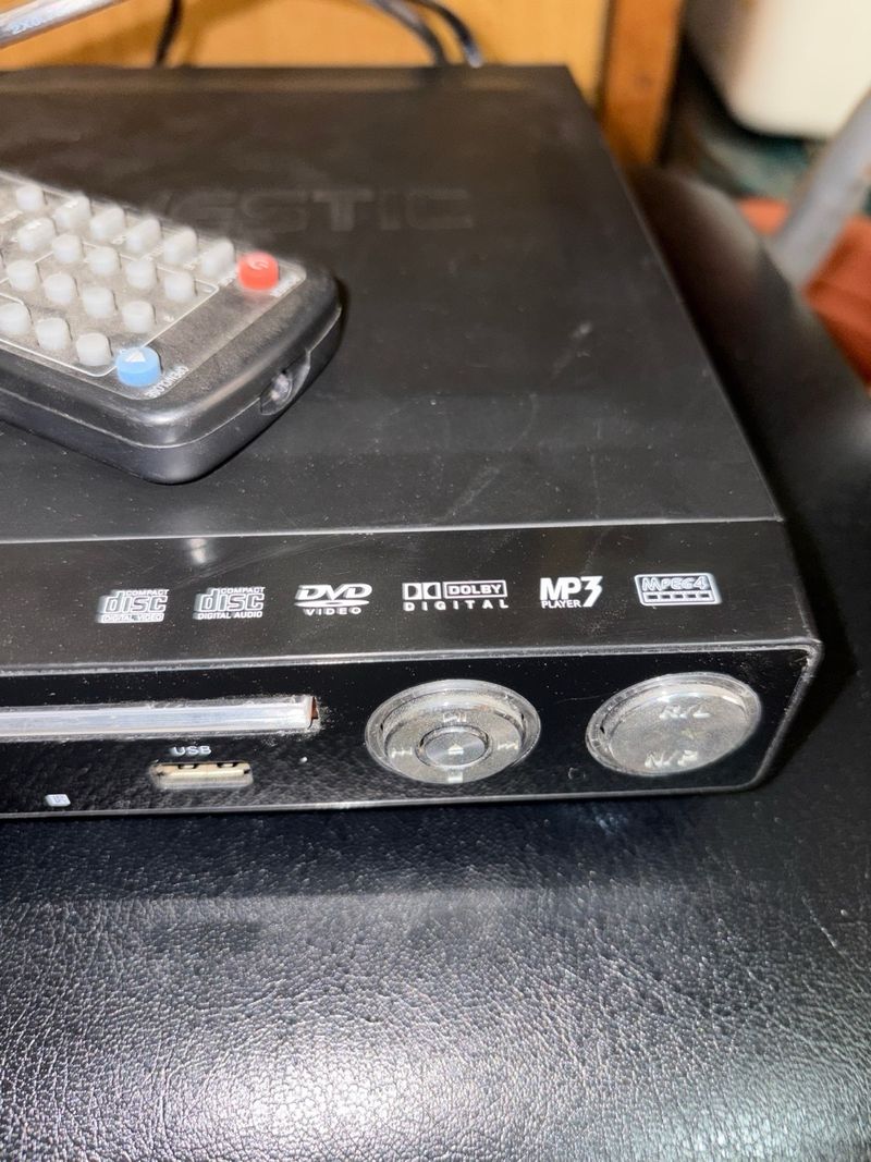 Reproductor de DVD Majestic DVX 478USB afbeelding 2