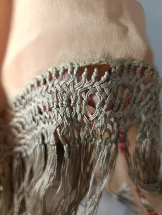 MANTÓN PAÑUELO SEDA INDUMENTARIA TRADICIONAL