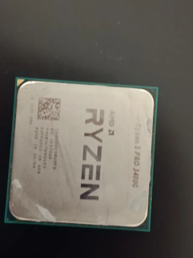 Procesador AMD Ryzen 5 PRO 3400G
