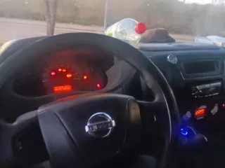 Nissan NV400 2015