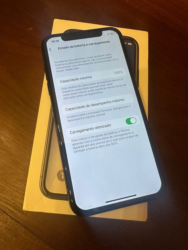 iPhone X 64GB (Batería 100%)