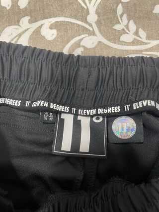 Pantalón largo hombre 11 Degrees negro talla M