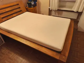 Cama madera maciza + Colchón Emma