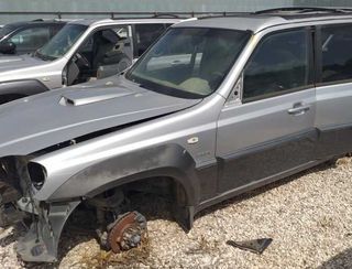 Aletín delantero derecho hyundai terracan 409230