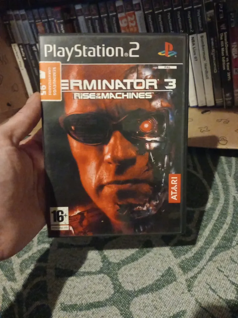 2 Juegos PS2: Dark Summit y Terminator 3 afbeelding 5
