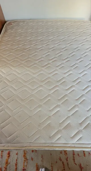 Somier, patas y Colchón 1,35x1,82 Smart URGE