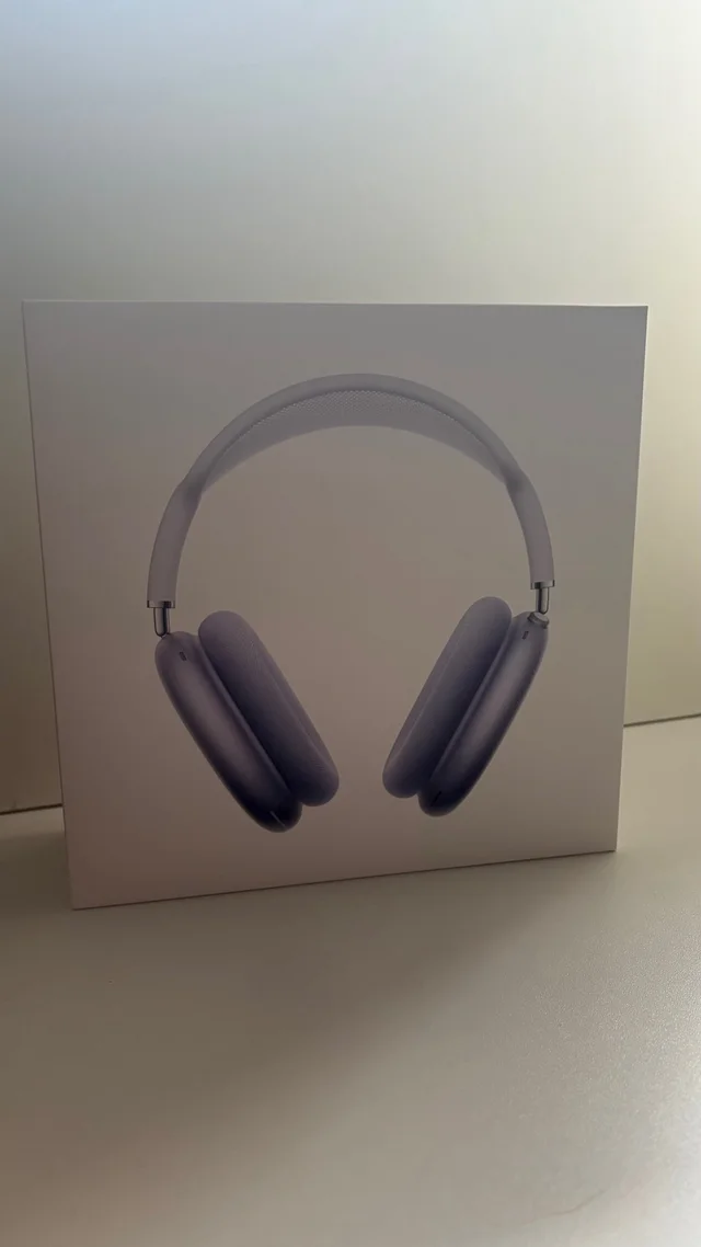 Auriculares Apple AirPods Max Grises/Morados