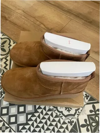 Stivali UGG Taglia 40 Marroni