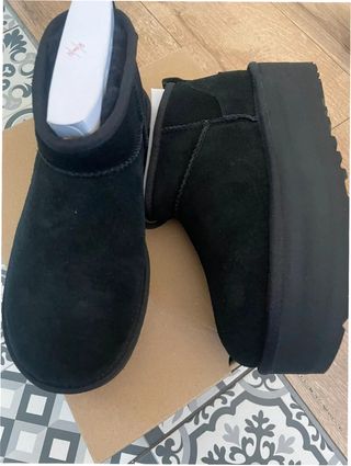 Stivali UGG Ultra Mini Platform Taglia 39